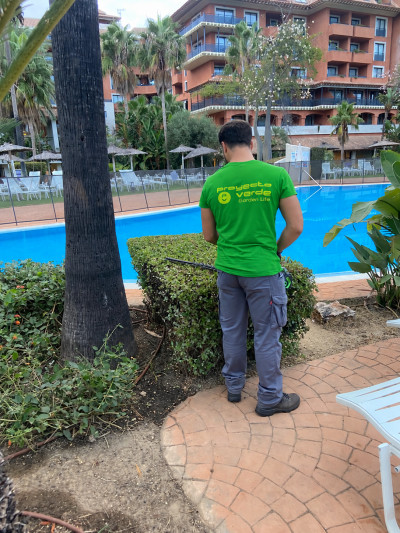 Servicios integrales para hoteles, comunidades y empresas en Huelva
